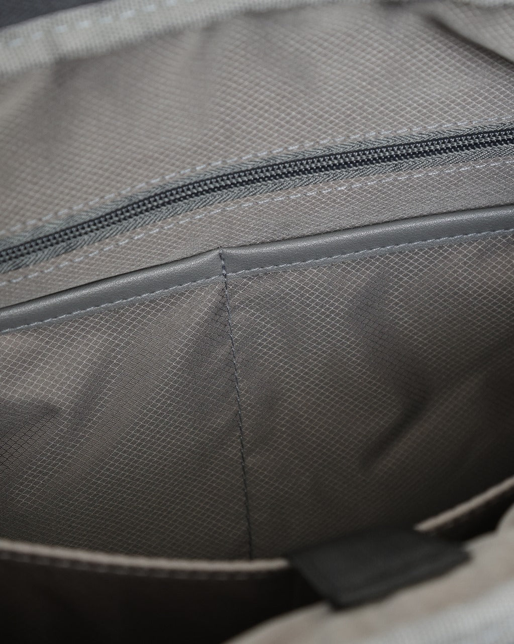Daily Sling in Gray